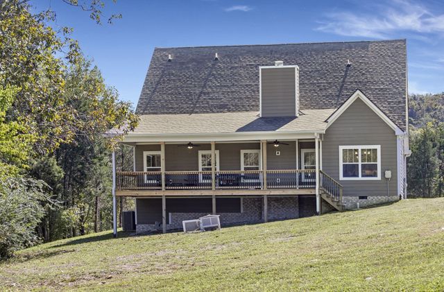 9 Oldfield Ln, Brush Creek, TN 38547