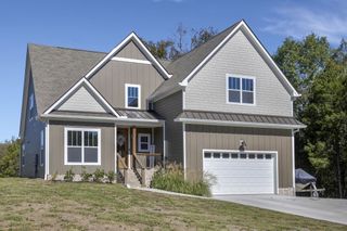 9 Oldfield Ln, Brush Creek, TN 38547