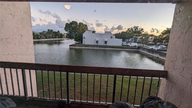 5716 NW 19th St 18, Lauderhill, FL 33313