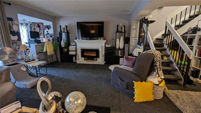 5716 NW 19th St 18, Lauderhill, FL 33313