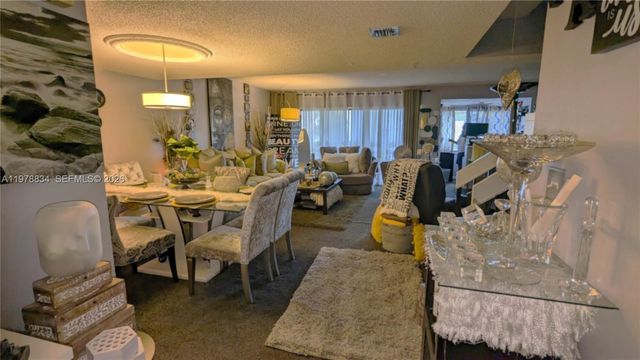 5716 NW 19th St 18, Lauderhill, FL 33313