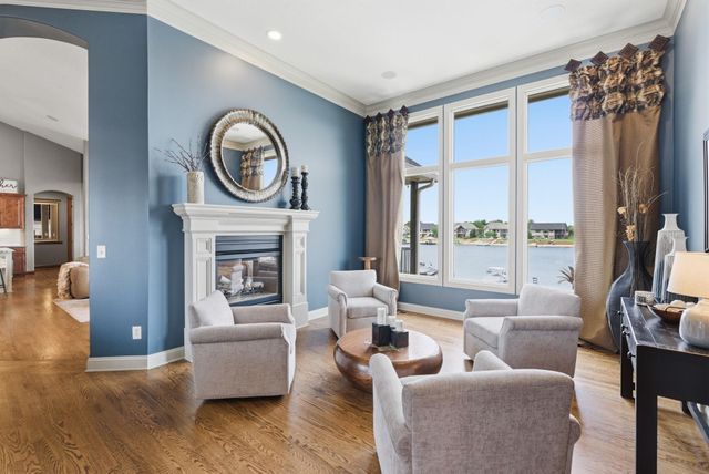 2661 N Bayside Ct, Wichita, KS 67205