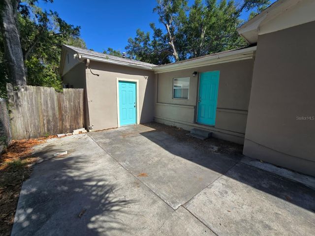 1734 39TH STREET S, St Petersburg, FL 33711