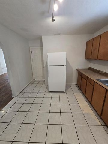 1734 39TH STREET S, St Petersburg, FL 33711