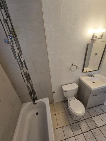 1734 39TH STREET S, St Petersburg, FL 33711