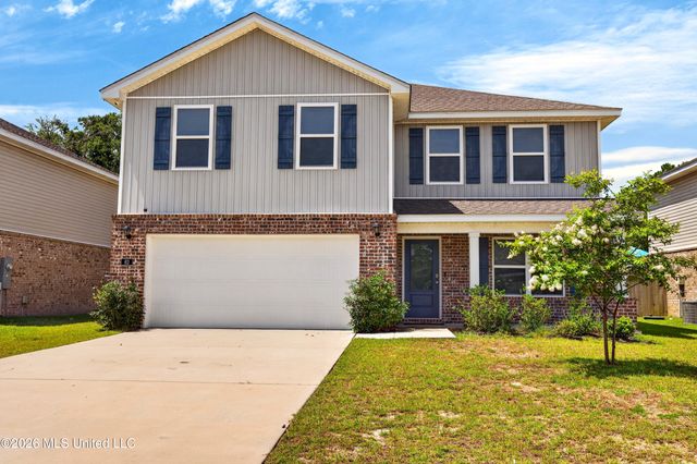 62 Saltmeadow Circle, Ocean Springs, MS 39564