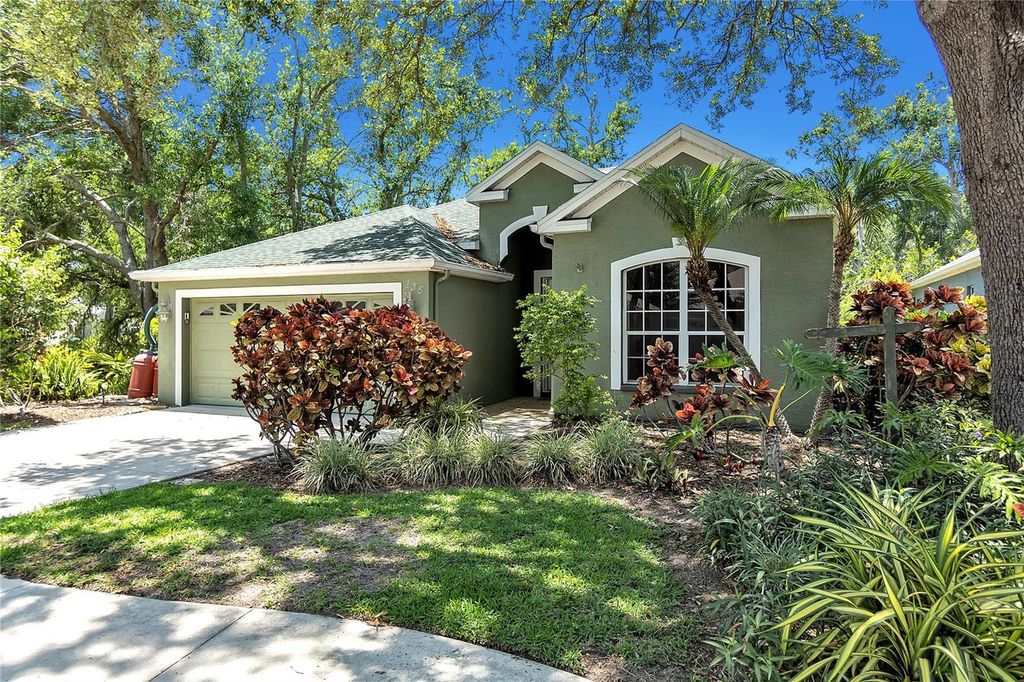 135 TALL TREES COURT, Sarasota, FL 34232