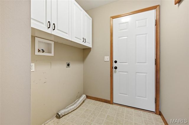 4 McKinley Pointe Court, St Charles, MO 63301