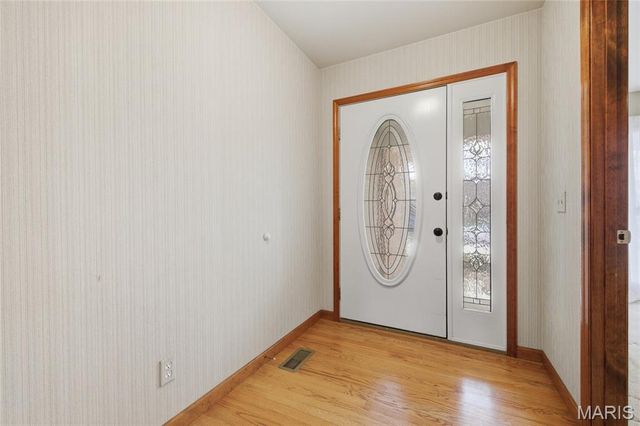 4 McKinley Pointe Court, St Charles, MO 63301