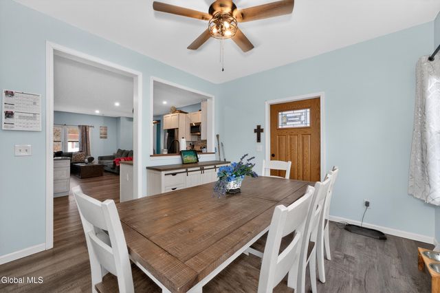 15 Castle Drive, Stillwater, NY 12170