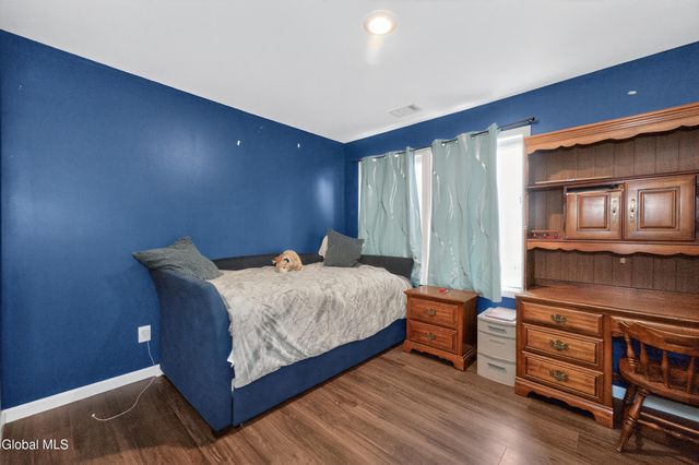 15 Castle Drive, Stillwater, NY 12170