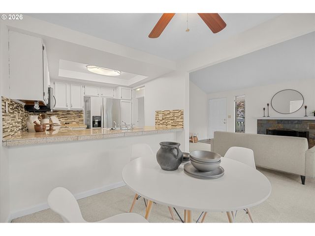 14632 Sw GRAYLING Ln, Beaverton, OR 97007