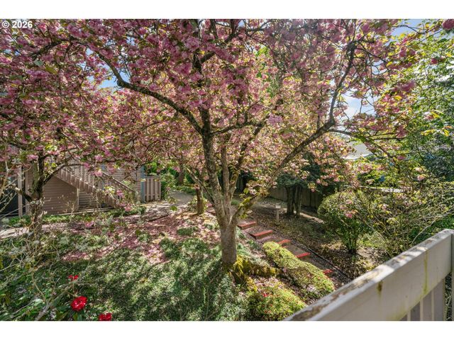 14632 Sw GRAYLING Ln, Beaverton, OR 97007