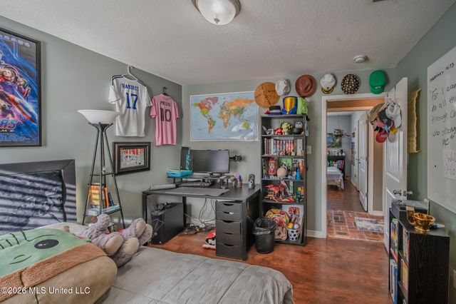 13691 Lawton Lane, Gulfport, MS 39503