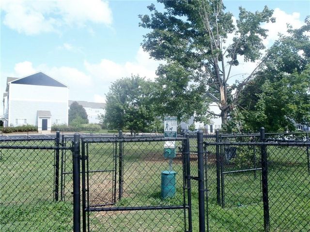 114 University Village Drive B, Central, SC 29630