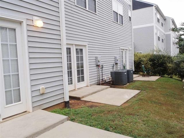 114 University Village Drive B, Central, SC 29630