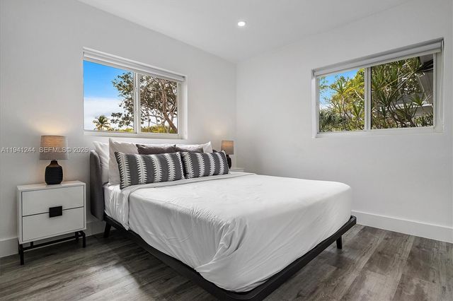 10361 SW 119th St, Miami, FL 33176