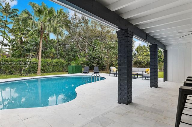 10361 SW 119th St, Miami, FL 33176