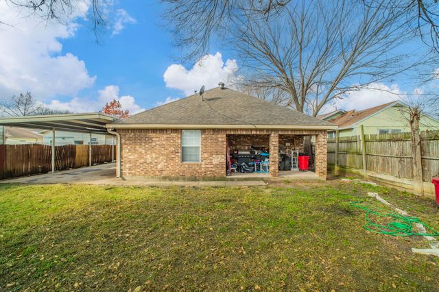 3934 Harlingen Street, Dallas, TX 75212