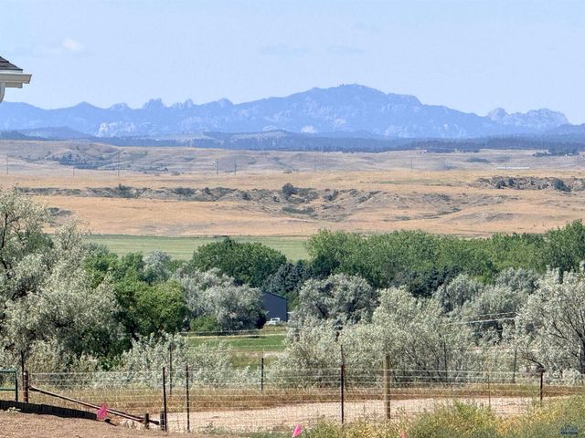 4258 LODI LN, Rapid City, SD 57703