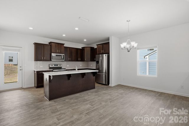 4225 Stockbrook Drive, Charlotte, NC 28215