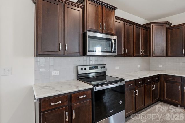 4225 Stockbrook Drive, Charlotte, NC 28215