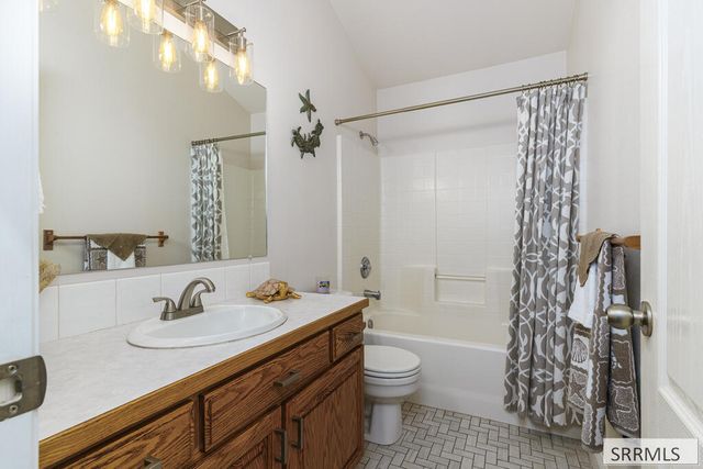 2387 Gail Drive, Pocatello, ID 83201