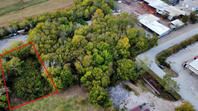 0 12th Street, La Porte, TX 77571