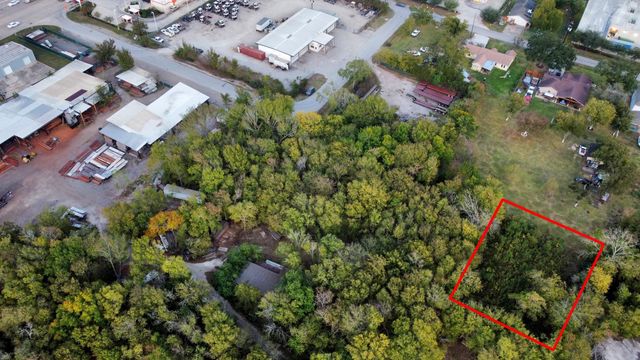 0 12th Street, La Porte, TX 77571