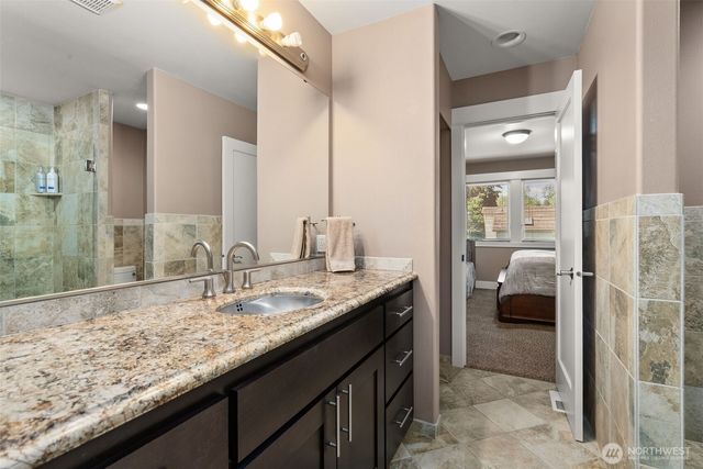 3512 197th Avenue Ct E, Lake Tapps, WA 98391