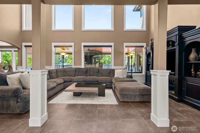 3512 197th Avenue Ct E, Lake Tapps, WA 98391