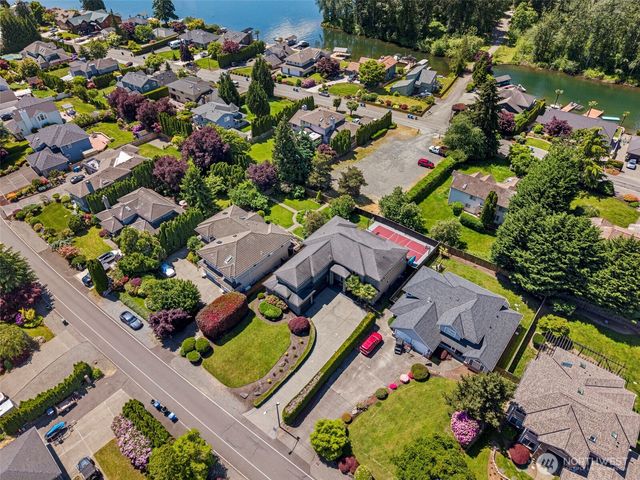 3512 197th Avenue Ct E, Lake Tapps, WA 98391