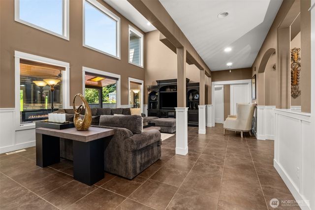 3512 197th Avenue Ct E, Lake Tapps, WA 98391