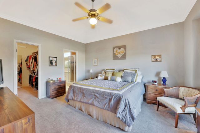 12610 E Bradford Cir, Wichita, KS 67206