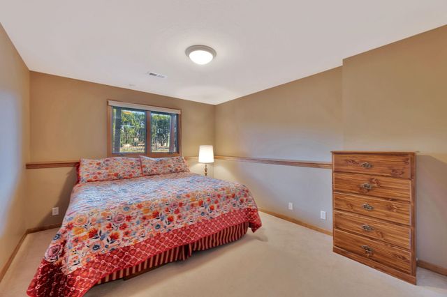 12610 E Bradford Cir, Wichita, KS 67206