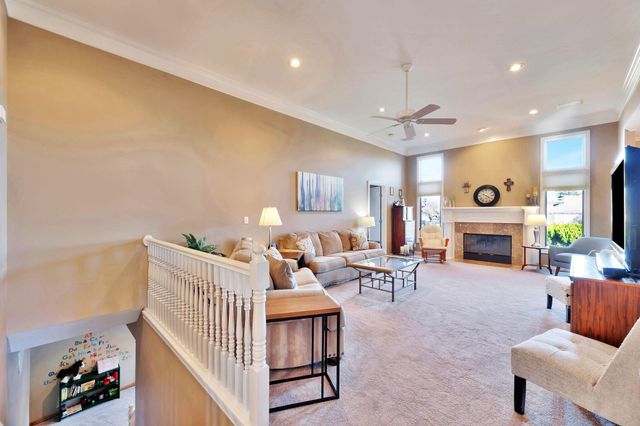 12610 E Bradford Cir, Wichita, KS 67206