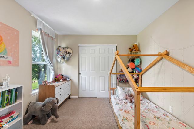 420 Paddock Road, Greenwood, IN 46142