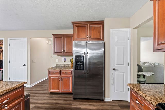 420 Paddock Road, Greenwood, IN 46142