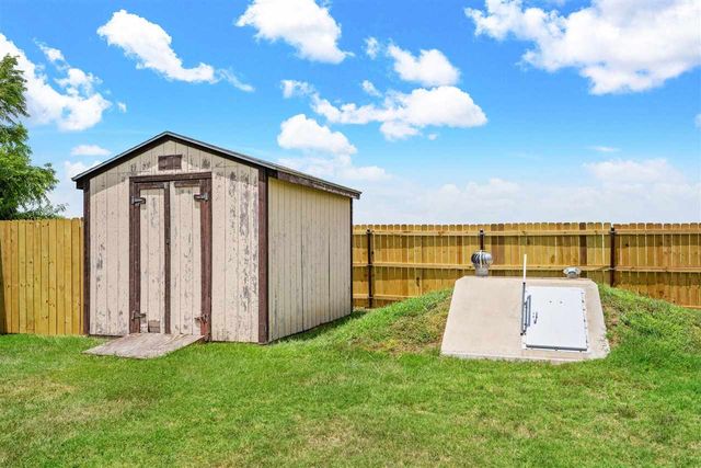 334 SW Bradford Ln, Lawton, OK 73505