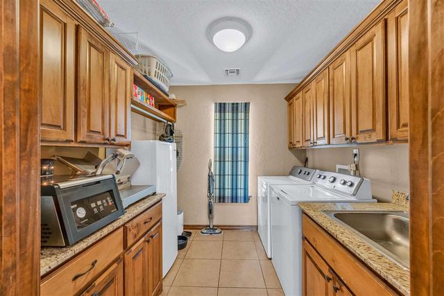 334 SW Bradford Ln, Lawton, OK 73505