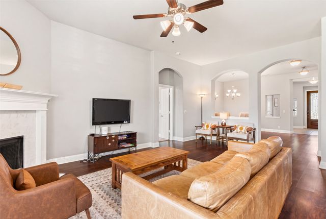 1323 Lantern Faith Drive, Wylie, TX 75098