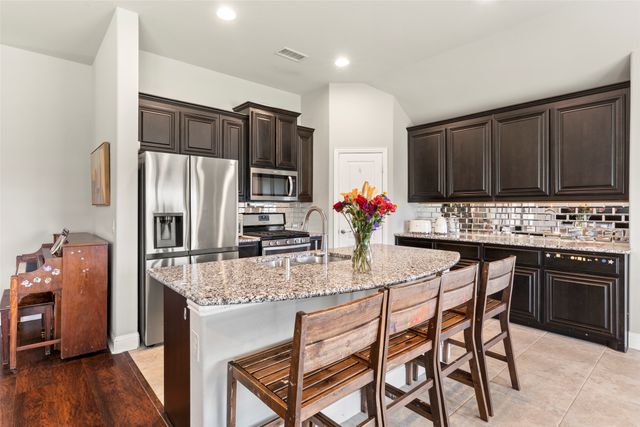 1323 Lantern Faith Drive, Wylie, TX 75098