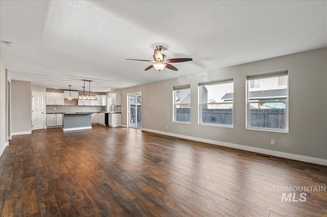 10030 W Littlewood St, Boise, ID 83709