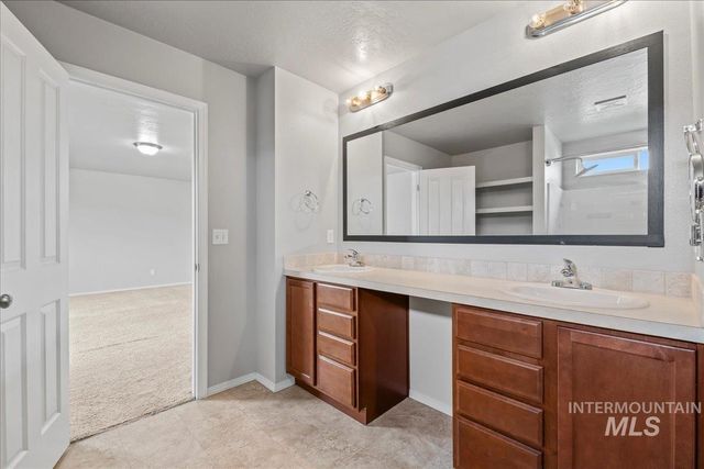 10030 W Littlewood St, Boise, ID 83709