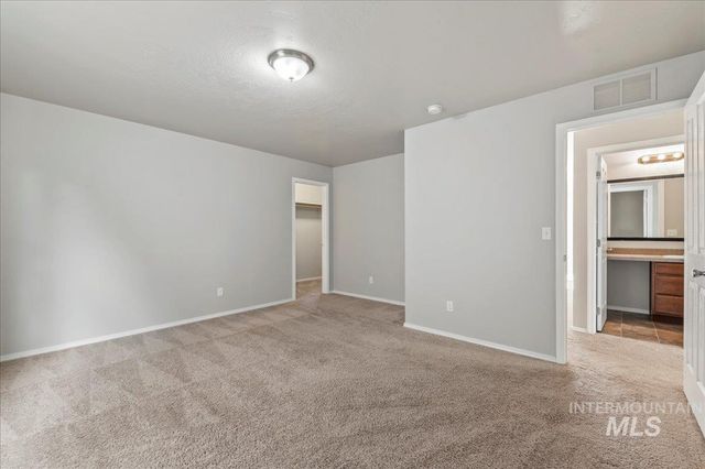 10030 W Littlewood St, Boise, ID 83709