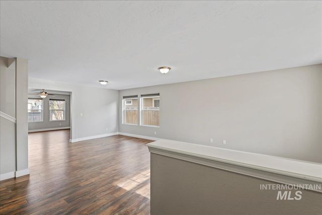 10030 W Littlewood St, Boise, ID 83709