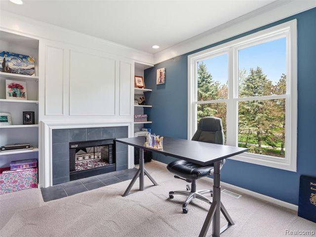 1209 Miners Run, Rochester, MI 48306