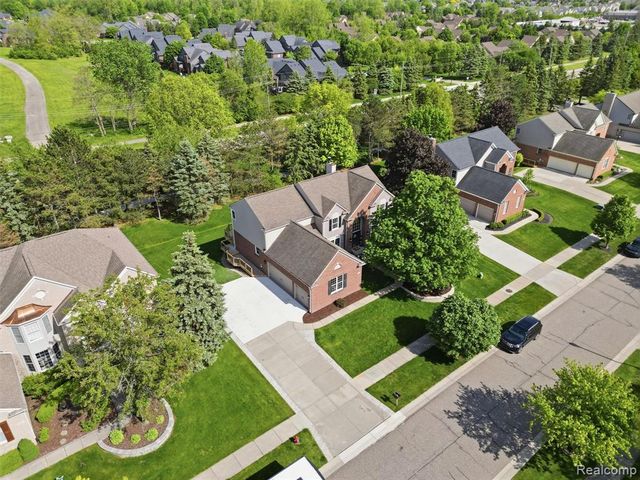 1209 Miners Run, Rochester, MI 48306