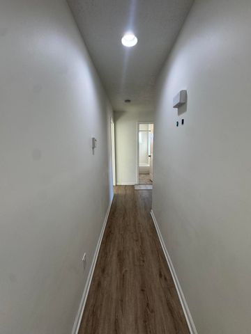 12916 Bryce Avenue NE, Albuquerque, NM 87112