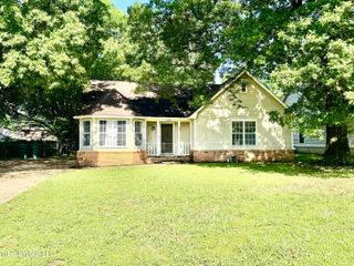 7395 White Ash Drive, Southaven, MS 38671